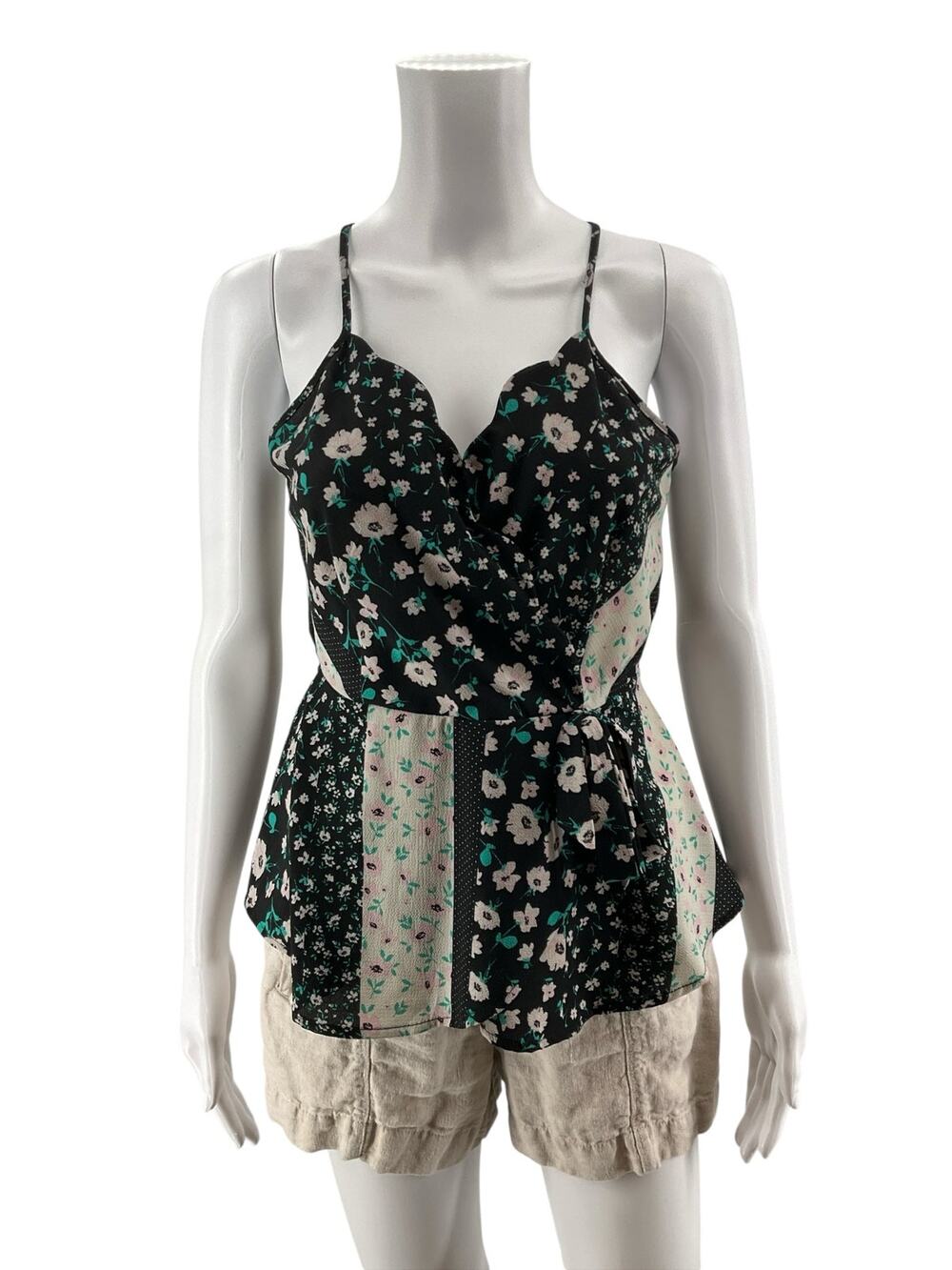Monteau Los Angeles Floral Halter Peplum Cami Top Size Medium